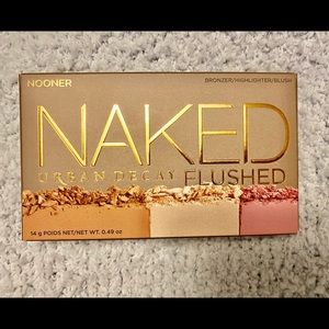Urban Decay Naked Flushed - Naked Blush, Bronzer & Highlighter Contour Palette